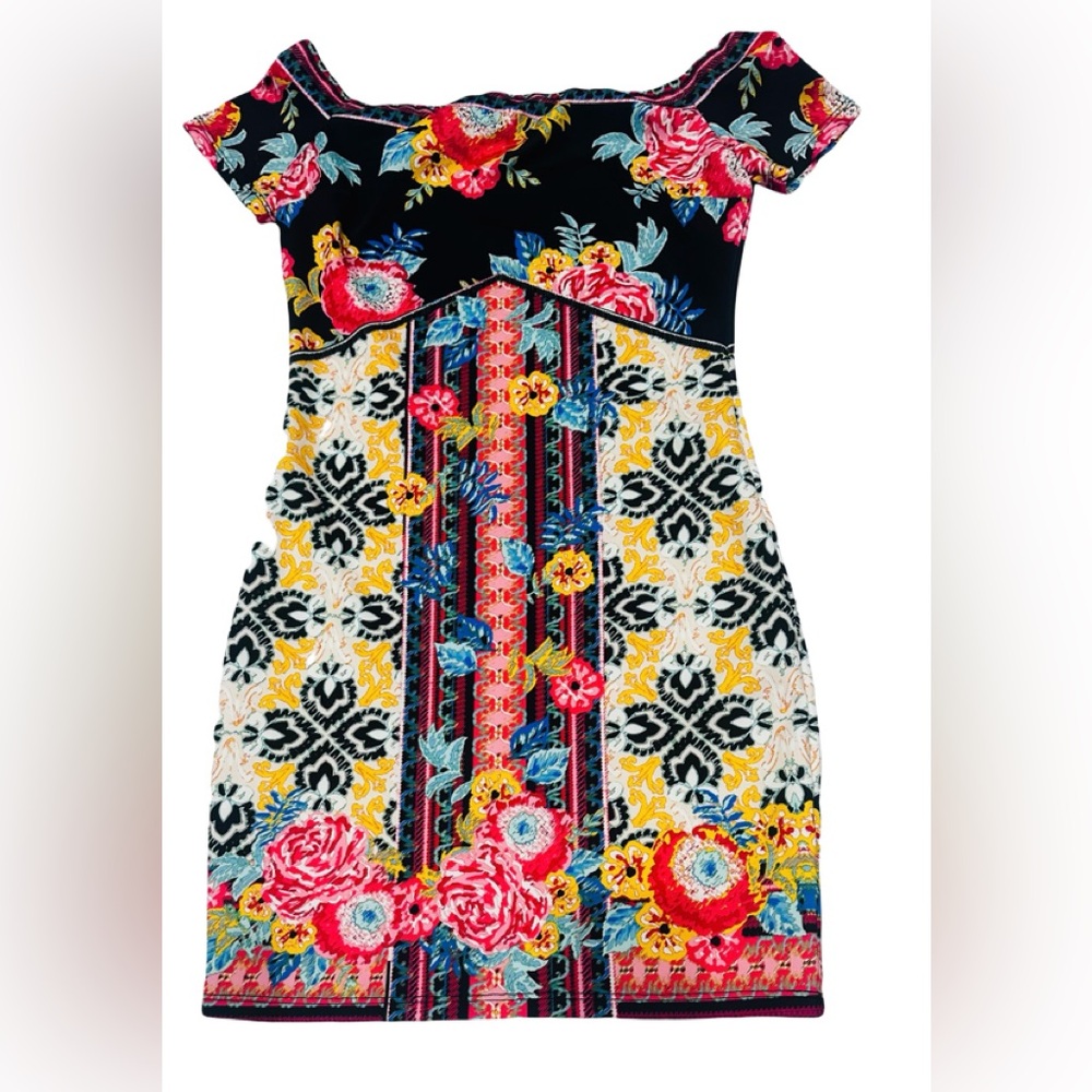 A. Calin Bodycon Multi colored Dress Sz Medium